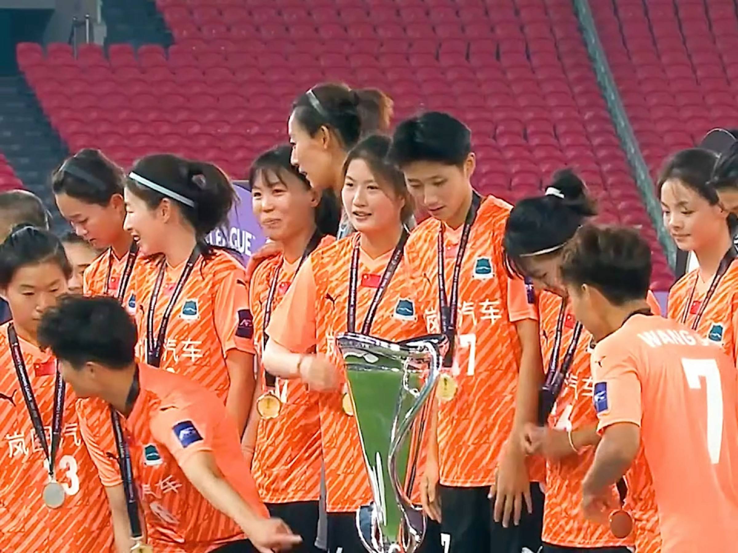 开元棋牌官网-强队：女足比赛巨星阵容迎战挑战