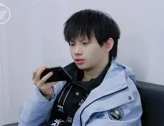 四强激烈角逐！胜者进决赛的简单介绍